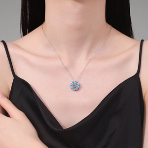 Elegant S925 sterling silver snowflake necklace with 1 carat moissanite on a model
