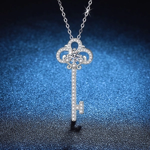 925 Sterling Silver Moissanite Key Pendant Necklace For Women Vintage Luxury Rhinestone Inlaid Jewelry Gift Elegant Key Charm Chain Necklace