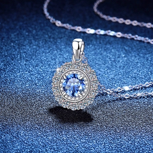 Collier en argent S925 avec moissanite bleue de 1ct et pendentif tournesol à double halo