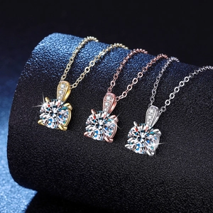 925 Sterling Silver Moissanite Pendant Necklace For Women Classic 4-Claw Solitaire Round Necklace Elegant Wedding Jewelry Gift