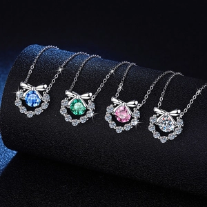 Collier en Argent Sterling 925 Moissanite Élégant Pendentif Nœud Papillon Coupe Ronde Gemme Colorée Strass Bijoux pour Femme Cadeau