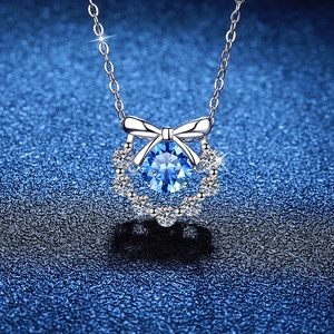 Collier en argent 925 avec moissanite bleue de 1ct et pendentif noeud élégant