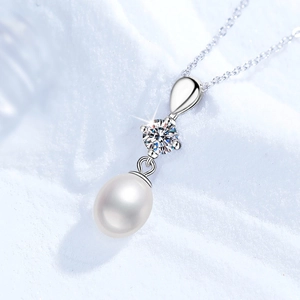 Elegant s925 silver necklace with moissanite accent and large teardrop freshwater pearl