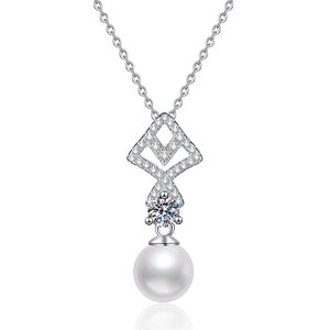 Elegante collana in argento sterling 925 con ciondolo moissanite e perla bianca tonda