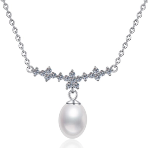 Elegante collana in argento S925 con perla d'acqua dolce e ciondolo fiore in zircone