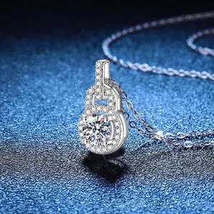 Classic S925 sterling silver padlock necklace with 1 carat D color moissanite pendant