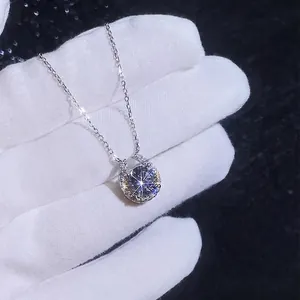 S925 sterling silver horseshoe necklace with a 2-carat moissanite stone in a U-shape