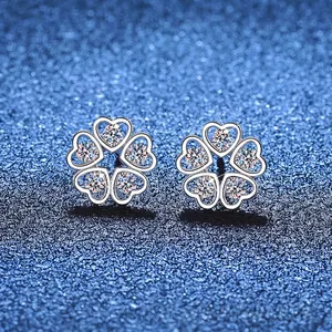 Lussuosi Orecchini a Bottone in Argento Sterling 925 con Moissanite da Donna Design a Petalo di Cuore Fiore Gioielli Coreani Regalo
