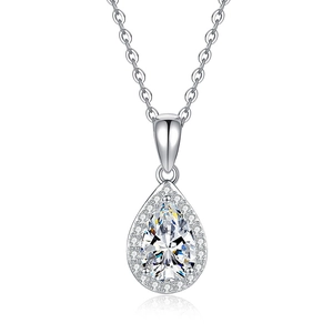 Collier élégant en argent sterling S925 avec pendentif en moissanite de forme poire
