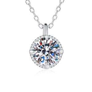 Collier minimaliste en argent 925 avec moissanite ronde et serti à quatre griffes perlé