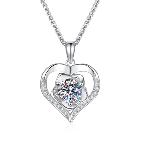 Collier Pendentif Cœur Rose en Argent S925 avec Moissanite de 1 Carat Couleur D au Centre