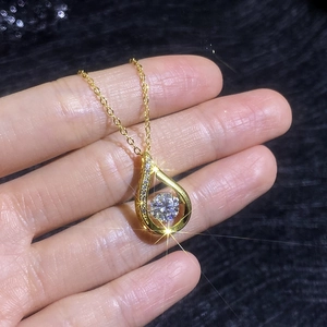 Sparkling S925 sterling silver water drop necklace with dancing moissanite pendant