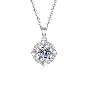 Minimalistische S925 Sterling Silber Herzkette mit rotierendem Moissanit-Anhänger für Damen