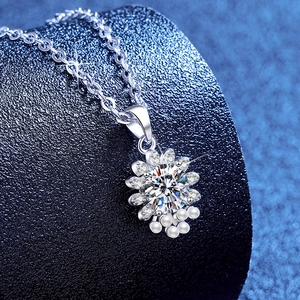 S925 silver sunflower necklace with moissanite center and pearl petal drop accents