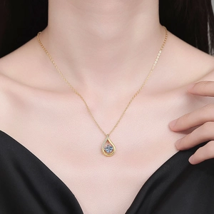 Elegant gold S925 sterling silver water drop necklace with dancing moissanite stone