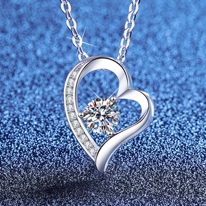 925 Sterling Silver Heart Pendant Necklace With Moissanite Round Cut D Color Women Jewelry With GRA Certificate Warranty Card
