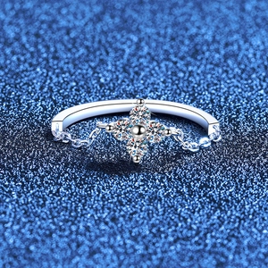 Minimalist S925 Sterling Silver Four Leaf Clover Ring For Women D Color Moissanite Inlaid Elegant Jewelry Fine Finger Ring Gift