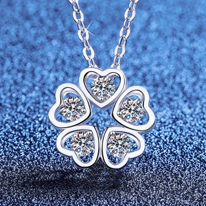 S925 Sterling Silver Moissanite Heart Four Leaf Clover Pendant Necklace For Women Shiny D Color Inlaid Clavicle Chain Jewelry Gift
