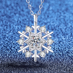 S925 Sterling Silver Rotating Snowflake Pendant Necklace With Moissanite Inlaid Christmas Jewelry For Women Dainty Boxed Gift