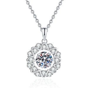 Elegante silberne Schneeflocken-Halskette mit 1 Karat Moissanit-Anhänger und Tanzstein-Design
