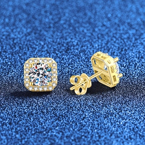 Boucles d'Oreilles Clous Halo Carré en Moissanite 1 Carat pour Femmes en Argent Sterling 925 Plaqué Or Géométrique