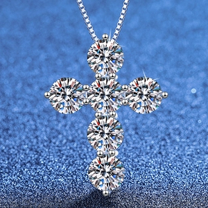 Sparkling 4.8ct Moissanite cross pendant necklace in S925 sterling silver with box chain