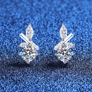 S925 Sterling Silver Moissanite Stud Earrings Bamboo Leaf Design For Women Sparkling Moissanite Jewelry With GRA Certificate