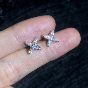 S925 sterling silver X-shaped cross stud earrings with sparkling pavé moissanite stones