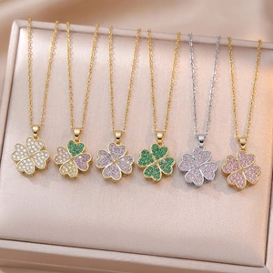 Clover Heart Pendant Necklace Stainless Steel Sparkling Zirconia Rotating Fashion Jewelry For Women