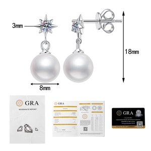 Detailed view of S925 silver star moissanite pearl earrings with size dimensions and GRA card