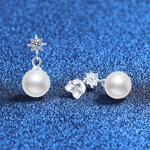 Elegant S925 sterling silver star stud earrings with white pearls and moissanite accents