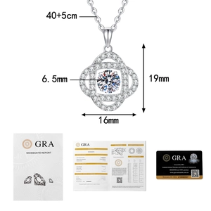 Vue détaillée du collier Moissanite avec dimensions et document de certificat officiel GRA