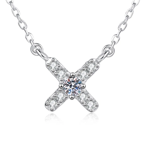 Collier en argent S925 avec pendentif en X et moissanite sertie de diamants étincelants