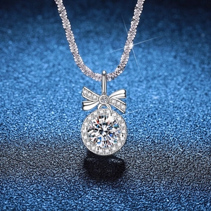 Elegant 925 Sterling Silver Moissanite Bow Pendant Necklace For Women Sparkly Halo Moissanite Ribbon Bowknot Wedding Jewelry Gift