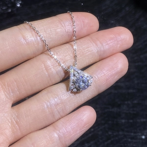 S925 sterling silver fan-shaped necklace pendant with brilliant moissanite stone