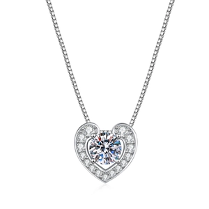 Elegant 925 sterling silver heart pendant necklace with a brilliant 1ct moissanite center