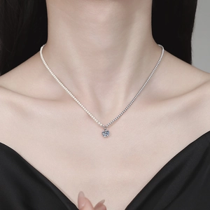 S925 sterling silver moissanite necklace with pearl chain and 4-prong pendant