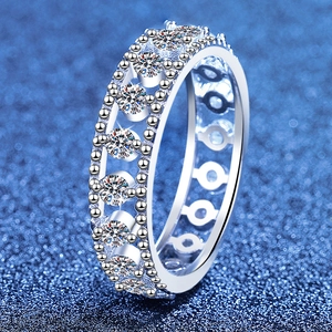 Luxe Bague en Argent Sterling 925 Moissanite pour Femme Éclatante Alliance Éternité Bijoux de Mode Mariage Fête Bague au Doigt