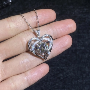 3 carat moissanite heart pendant necklace in 925 sterling silver with sparkling stones