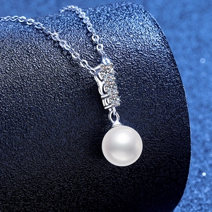 Élégant collier moissanite en argent sterling S925 avec pendentif perle vintage