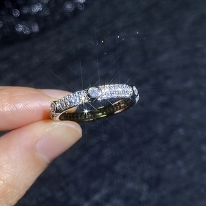 Luxurious S925 sterling silver moissanite full eternity band ring with round cut stones