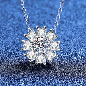 925 Sterling Silver Moissanite Sunflower Pendant Necklace Luxury Sparkly Floral Snowflake Necklaces For Women Fine Jewelry