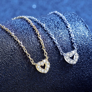 Collana con Pendente a Cuore in Argento Sterling 925 Moissanite Svuotato Intarsiato Strass Gioielli Catena da Clavicola per Donna