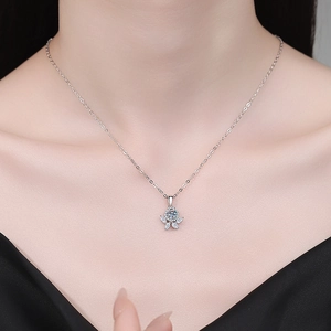 Elegant S925 sterling silver flower necklace with Moissanite stones on model