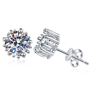 Sparkling moissanite stud earrings in S925 sterling silver with sunflower design
