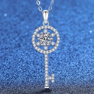 S925 Sterling Silver Moissanite Key Pendant Necklace Flower Kaleidoscope Key Necklace For Women Elegant Fine Jewelry Gift