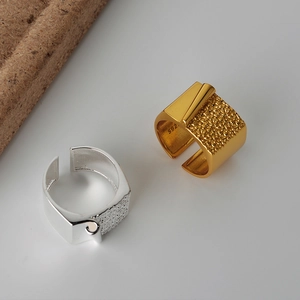 Minimalist S925 sterling silver open rings with textured gold and silver finishes
