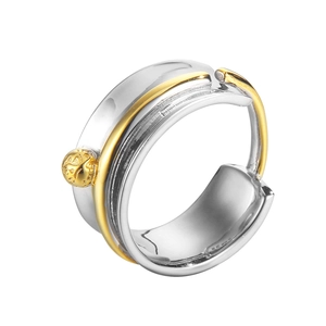Minimalist S925 sterling silver two-tone interlaced ring with gold spherical detail