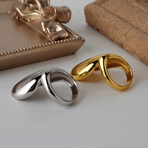 Minimalist S925 sterling silver open rings with fluid geometric hollow streamline design