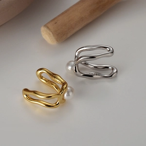 Boucles d'oreilles minimalistes en argent S925 avec perles en or et argent